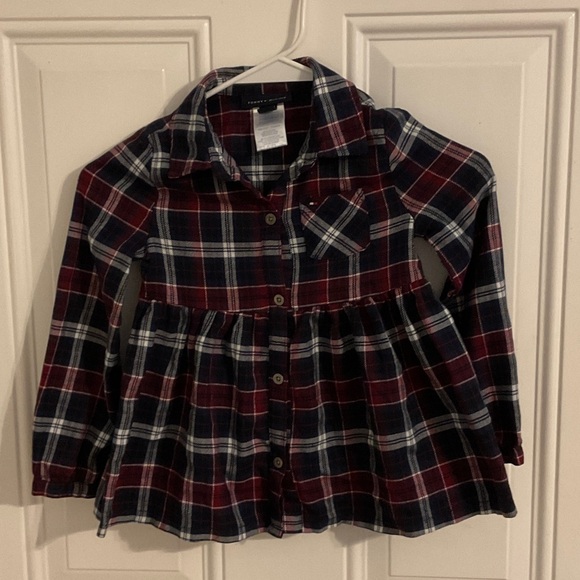 3 for price of 1. Vineyard vines, Tommy all included in sale - Picture 6 of 10